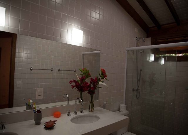 Angela-Banheiro suite 1