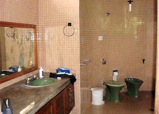 banheiro suite 2 solteiro