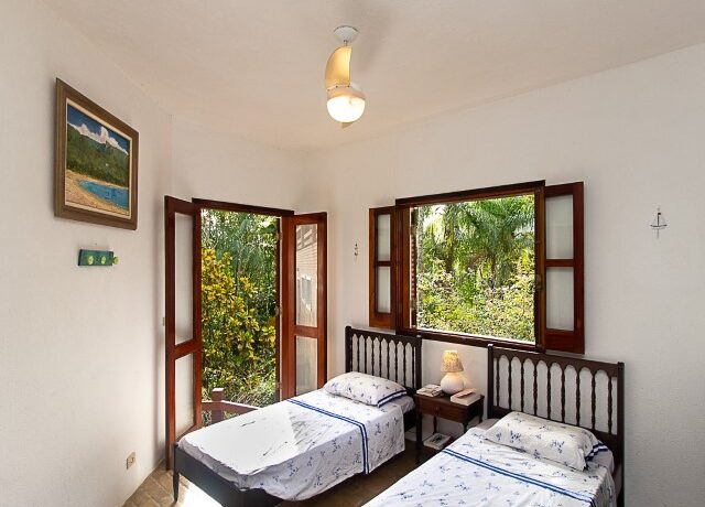 9fc2b0ab-fdac-489e-b92e-6ca2ef39df0e